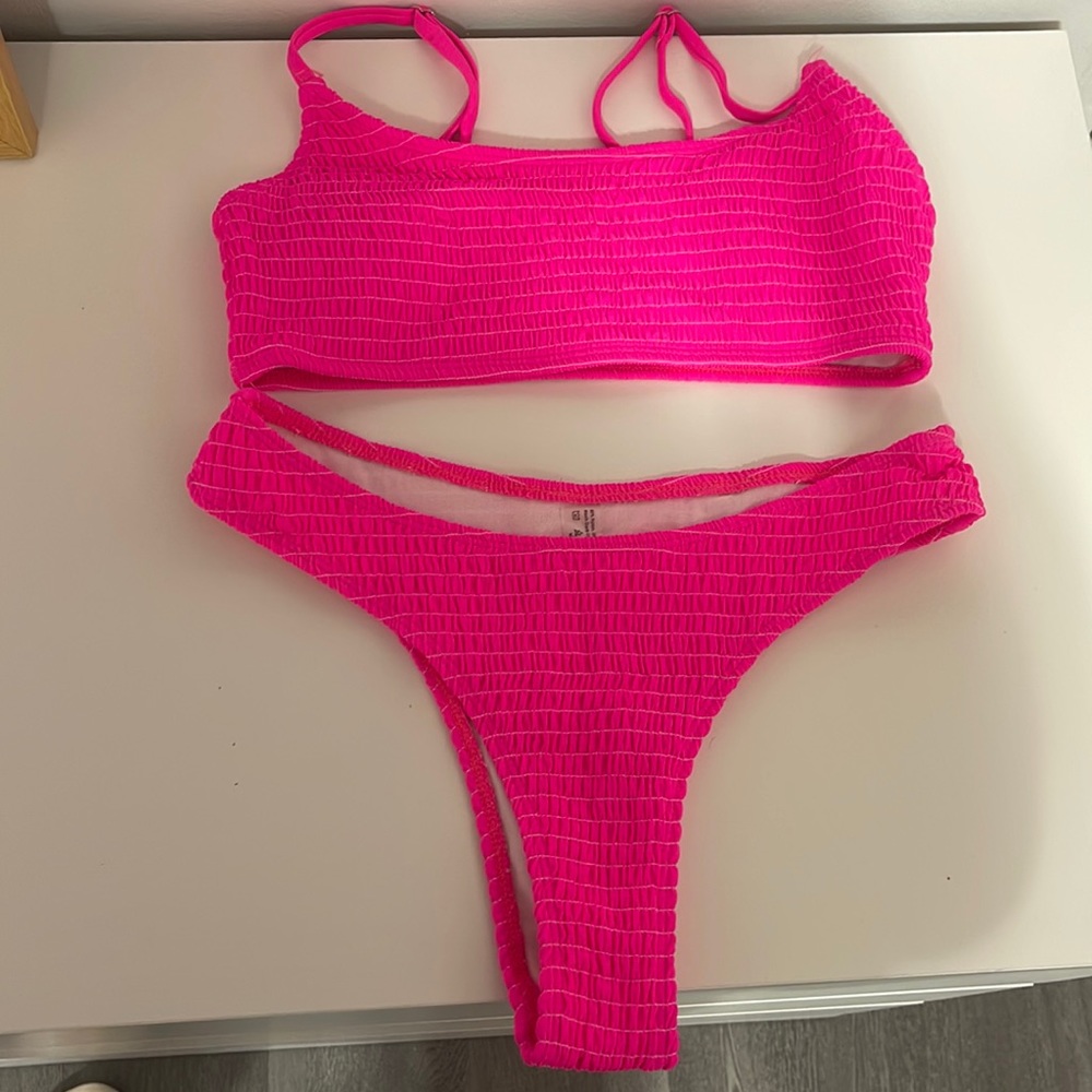 pink bikini